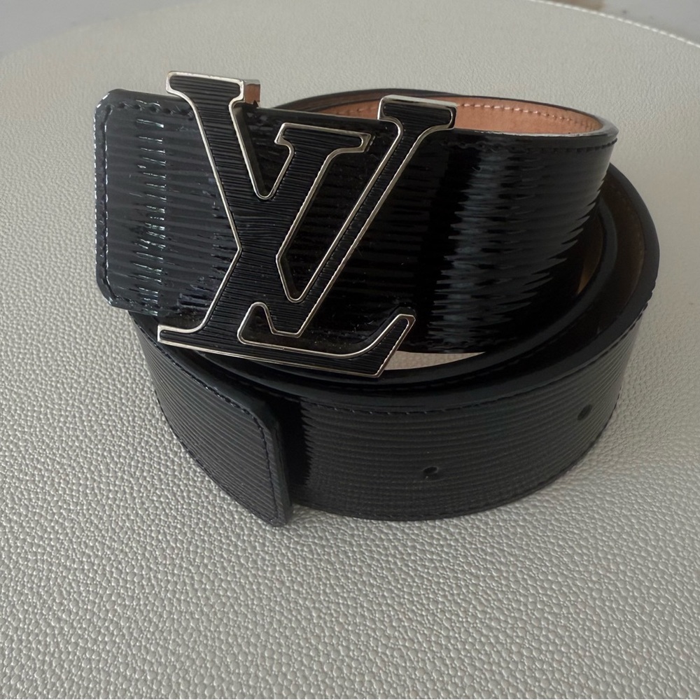 Louis Vuitton Black Leather Belt